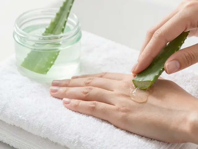 Pálení v oblasti pochvy po depilaci: Proč se to děje a jak zjemnit pleť